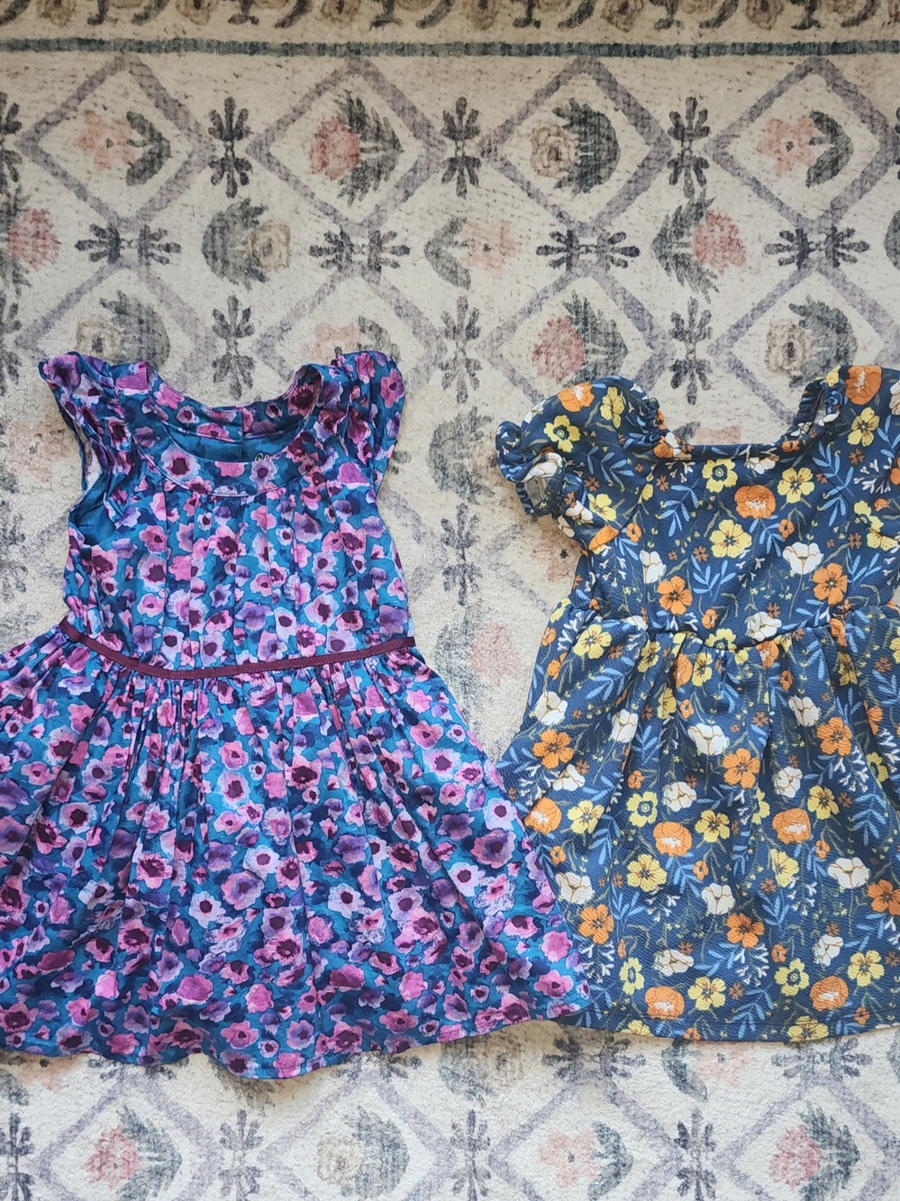 Assorted Girls' Floral and Striped Dresses And Tops 10 Pc Mix LOT Clothing Sz 3T - Picture 5 of 14